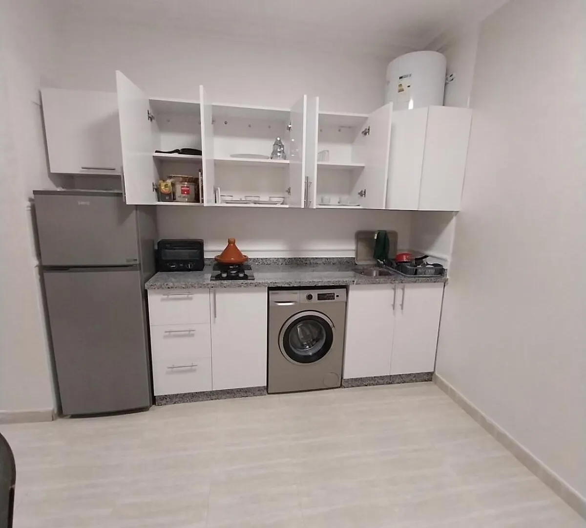 Apartament Studio Confort Au Coeur De Gueliz Proche Carre Eden Marrakesz